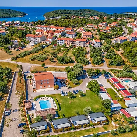 Rok 6 By Interhome Apartament Pula